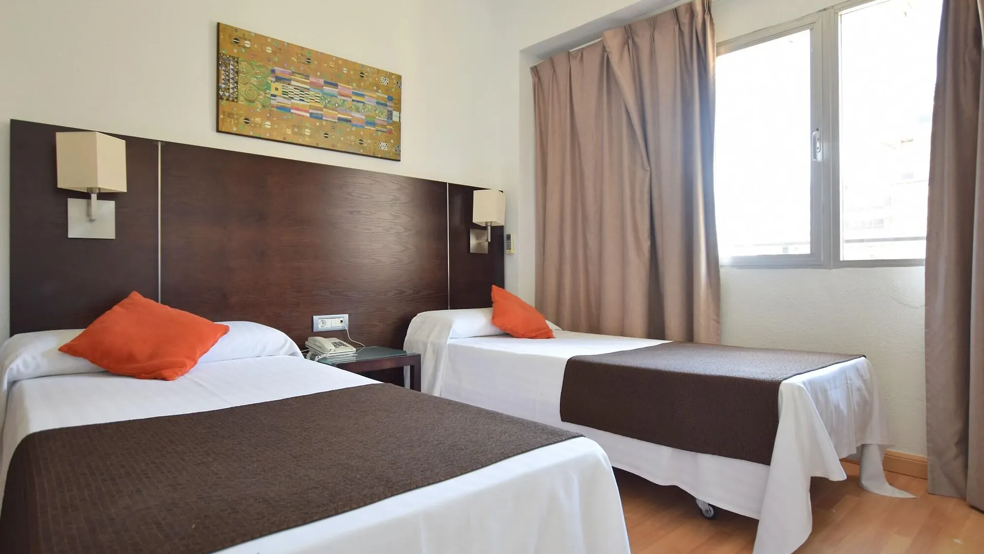 **  Hotel Adonis Pelinor Santa Cruz de Tenerife España